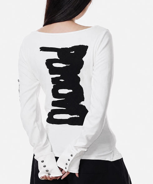 英字ロゴTシャツ オフショルダートップス 前後2way肩出しtシャツ長袖 レディース イラストtシャツ ブラッシュプリントトップス韓国風 ストリートガーリーY2K 84YYXC-001