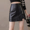 フェイクレザースカート 着やせ 韓国風 タイトスカート レディース 台形スカート ハイウエスト ボトムス Aラインスカート インナーパンツ付き ショート丈 85YN-900138