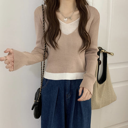 ニットトップスレイヤード風 ニットソー レディース バイカラー 重ね着風 ニットセーター Vネック 無地 お洒落 リブニット カジュアル 85YN-900250