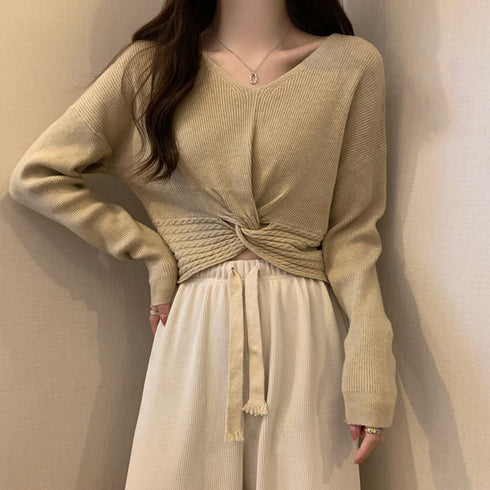 フロントツイスト ニットプルオーバー秋服 クロップド丈 ニットウェア ねじり リブニット 長袖 無地 大人可愛い ニットセーター カジュアル ニットソー 普段着 85YN-900415
