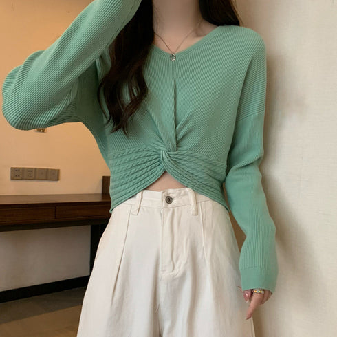 フロントツイスト ニットプルオーバー秋服 クロップド丈 ニットウェア ねじり リブニット 長袖 無地 大人可愛い ニットセーター カジュアル ニットソー 普段着 85YN-900415