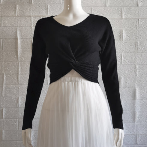 フロントツイスト ニットプルオーバー秋服 クロップド丈 ニットウェア ねじり リブニット 長袖 無地 大人可愛い ニットセーター カジュアル ニットソー 普段着 85YN-900415
