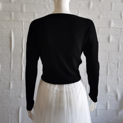 フロントツイスト ニットプルオーバー秋服 クロップド丈 ニットウェア ねじり リブニット 長袖 無地 大人可愛い ニットセーター カジュアル ニットソー 普段着 85YN-900415
