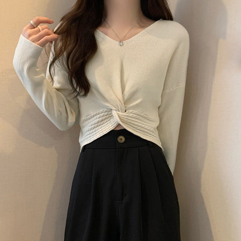 フロントツイスト ニットプルオーバー秋服 クロップド丈 ニットウェア ねじり リブニット 長袖 無地 大人可愛い ニットセーター カジュアル ニットソー 普段着 85YN-900415
