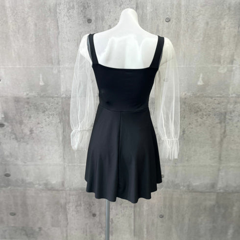 ワンピース水着 シースルー袖 体型カバー スイムウェア カットアウト フェミニン水着 ショートパンツ一体型 露出控えめ水着プール遊び 海水浴場リゾート 日焼け対策 85YN-900461