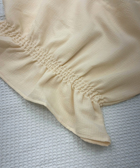 シャツブラウス 薄手トップス 韓国風 レディース 大人可愛い ショート丈シャツ パフスリーブ フェミニン フリルブラウス きれいめ トップス 85YN-900560