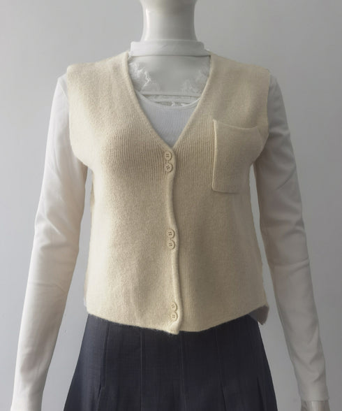 Vネックニットベスト ニットジレ 重ね着 レディース ニットトップス 前開き レイヤードベスト オフィスカジュアル お洒落 ノースリーブ 着やせ 20代30代 85YN-900603