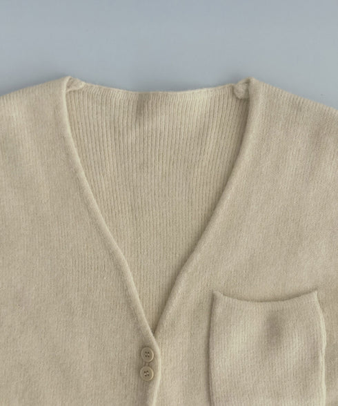 Vネックニットベスト ニットジレ 重ね着 レディース ニットトップス 前開き レイヤードベスト オフィスカジュアル お洒落 ノースリーブ 着やせ 20代30代 85YN-900603