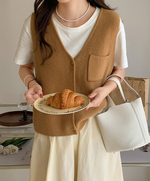 Vネックニットベスト ニットジレ 重ね着 レディース ニットトップス 前開き レイヤードベスト オフィスカジュアル お洒落 ノースリーブ 着やせ 20代30代 85YN-900603