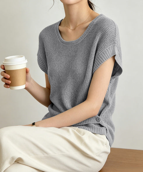 フレンチスリーブサマーニットトップス夏服 レディース 透け感トップス 着回し プルオーバー クルーネック 着やせ おしゃれ カジュアル 体型カバートップス 春夏 85YN-900633
