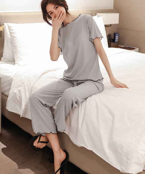 パジャマセット レディースルームウェア夏 メロウフリル半袖トップス 薄手長ズボン 寝間着セット 大人可愛い 部屋着 無地涼し気 リボンナイトウェア 快適夏パジャマ 86AWLS-001