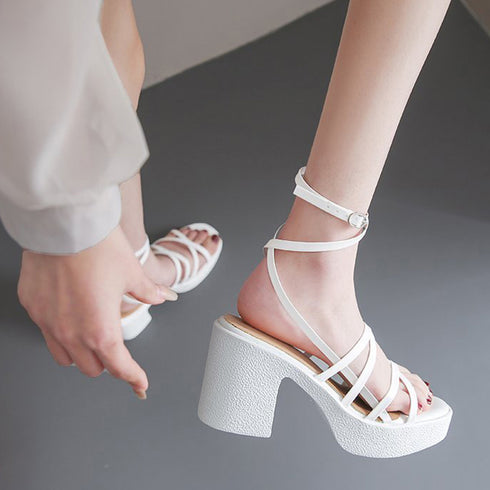 ハイヒール クロスストラップサンダル韓国 レディース 厚底サンダル スクエアトゥ 軽量サマーサンダル 疲れにくい美脚シューズ アンクルストラップ トレンド靴安定感 86JIANL-031