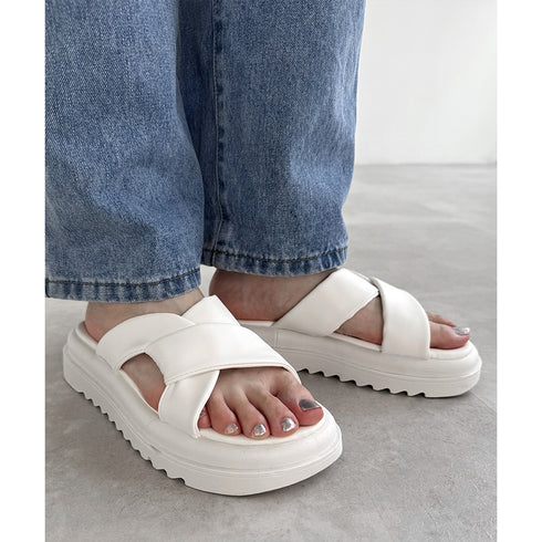 厚底サンダル レディースフラットサンダル 軽量おしゃれ サマーサンダル 夏海 履きやすい カジュアルシューズ オルチャン 歩きやすいクロスベルトサンダル 美脚韓国 86JIANL-033