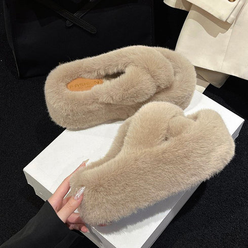 ファーサンダル 厚底 韓国ファースリッパ もこもこ あったか フラットシューズ 歩きやすい レディース フェイクファーサンダル ふわふわ ルームシューズ 疲れない 86JIANL-040