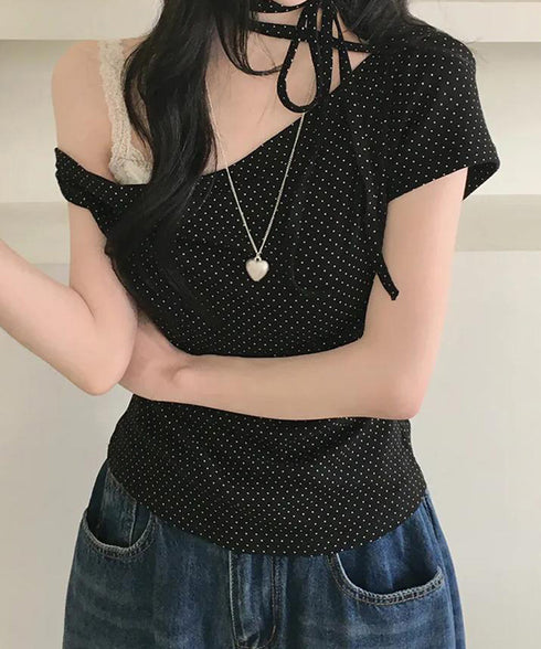 ドット柄tシャツオフショルダートップス夏 チョーカートップス半袖Tシャツレディースおしゃれtシャツアシンメトリー 可愛いリボンタイトップス韓国風セクシーカットソー 86LHHHY-001