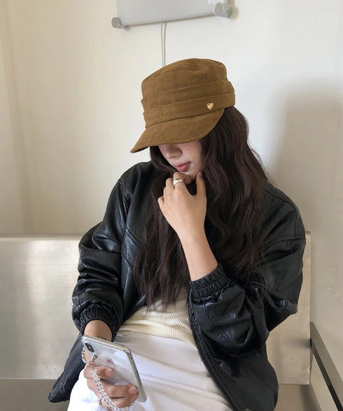 ワンポイントキャスケット スエード調帽子 レディースクラシックマリンハット ハート飾り ベレー風キャップ つば広ぼうしヴィンテージ風 小顔見え レトロ帽子あったか 86LJIYING-001