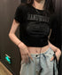 クロップド丈ロゴチビTシャツカットソー夏 英字プリントtシャツレディース半袖 へそ出しトップス韓国風 カジュアルミニタイトTシャツ細見え着やせ レトロカレッジ夏服 86LSBLI-001