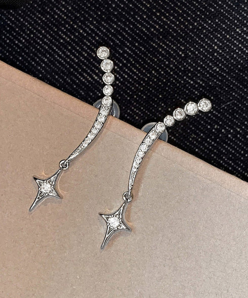 スタービジューイヤーカフピアス キラキラ レディース 揺れる輝く星柄ビジューピアス 両耳セット 華奢見え耳飾り 顔周り華やか 映えアクセサリー上品ジュエリー韓国風 86LSD-001