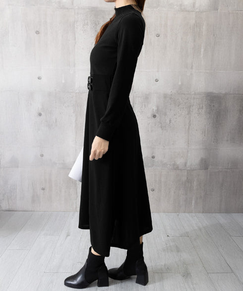 ベルト飾りロングワンピースウエストマーク プチハイネック Aラインワンピース 大人可愛い ハイウエストフレアワンピース長袖 体型カバー 着やせワンピース黒 韓国風 86LYISIKE-001