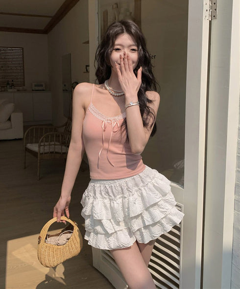 カップ付きキャミソールレーストリムキャミ レディース フロントリボンリブキャミ 着回し肌着 フィット ブラトップ おしゃれインナートップス フェミニン ブラキャミ 86MXUANBN-005