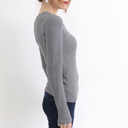 ネックレス風 Tシャツ レディース 長袖 オシャレ チェーン飾り付き カットソー シンプル 無地 トップス オルチャン 着やせインナートップス セクシー 86XANYT-026