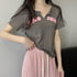 サマー ニットtシャツ レディース 韓国 Vネックトップス 半袖 カットソー ロゴt ショート丈 薄手 ニットトップス夏服 かわいい Tシャツ おしゃれ お洒落 86XANYT-052