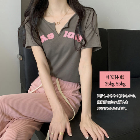 サマー ニットtシャツ レディース 韓国 Vネックトップス 半袖 カットソー ロゴt ショート丈 薄手 ニットトップス夏服 かわいい Tシャツ おしゃれ お洒落 86XANYT-052