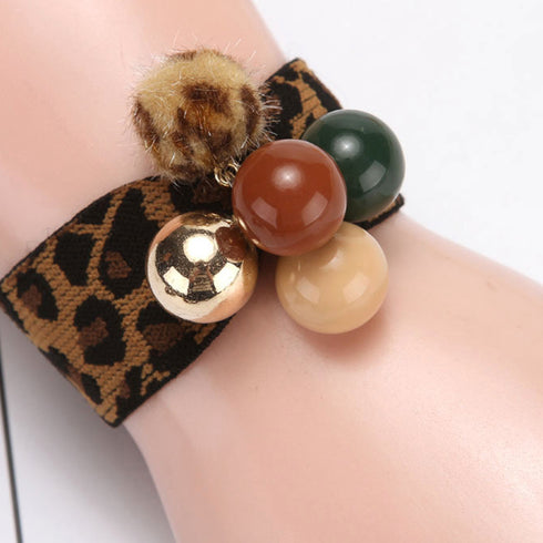 レオパード 新作 ヘアゴム 大人っぽい レオパード 新作 ヘアゴム 大人っぽい ヒョウ柄 ブレスレット ゴム ヘアゴム ファー 髪留め ゴム ヘアゴム 86XIAJI-009