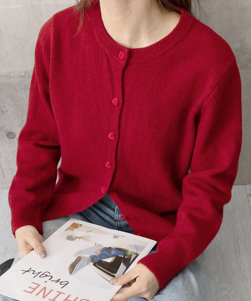 ハートボタンニットカーディガン秋冬韓国風 おしゃれニットトップス レディース きれいめカジュアル 長袖 大人可愛いセーターシンプル 洗えるニット クルーネック秋服 87HUANYI-002