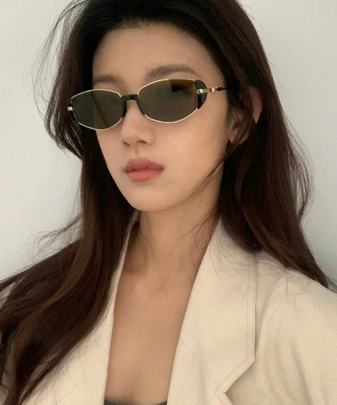 ナロースクエアサングラス伊達メガネ韓国風 メタルフレームサングラス 細身クリアレンズメガネ 大人モードアイウェア レトロ ギークシック黒縁メガネ 小顔見え軽量眼鏡 87PENGLAI-001