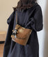 ショルダーバッグロープ編みハンドルバッグ レディース PUレザーバケツバッグチャーム付き こなれ感鞄 韓国風2way斜め掛けバッグ 高見えミニトートバッグレトロ 87XIUFENG-002
