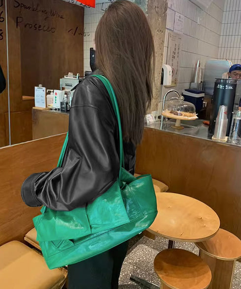 ライダースジャケット レディースアウター PUレザージャケット韓国風 ショートジャケット春秋冬 クール ライトアウターおしゃれ 長袖羽織もの カジュアルジャケット 87AIQU-001