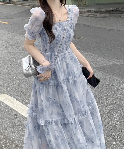 ティアードロングワンピースレディース夏服 大人可愛いシャーリングワンピース 着やせ 花柄シフォンワンピース 体型カバー スクエアネック 半袖リゾートワンピース旅行 87GUJI-001