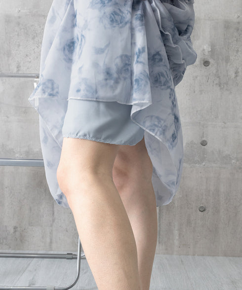 ティアードロングワンピースレディース夏服 大人可愛いシャーリングワンピース 着やせ 花柄シフォンワンピース 体型カバー スクエアネック 半袖リゾートワンピース旅行 87GUJI-001