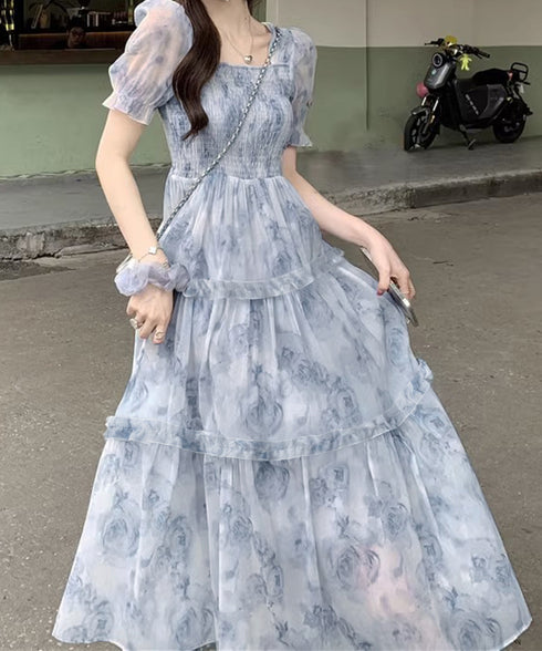 ティアードロングワンピースレディース夏服 大人可愛いシャーリングワンピース 着やせ 花柄シフォンワンピース 体型カバー スクエアネック 半袖リゾートワンピース旅行 87GUJI-001