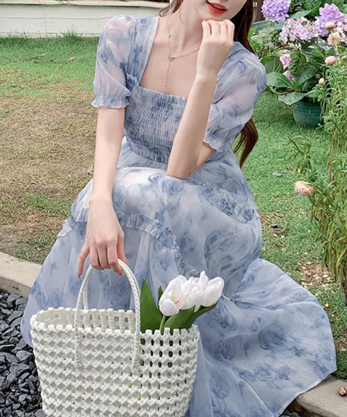 ティアードロングワンピースレディース夏服 大人可愛いシャーリングワンピース 着やせ 花柄シフォンワンピース 体型カバー スクエアネック 半袖リゾートワンピース旅行 87GUJI-001