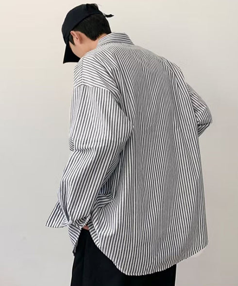 ストライプ柄長袖シャツメンズトップス春秋 ゆったり カジュアルシャツ胸ポケット付き 着回し男性服 縦縞襟付きシャツストリートおしゃれ羽織り 重ね着ライトアウター 87MP-011