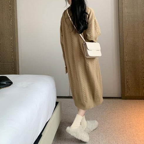 ケーブル編み ニットワンピース 韓国秋冬 長袖ロングワンピース 体型カバー ドロップショルダー ゆったり ミディ丈ワンピース襟付き きれいめカジュアル 大人可愛い 87MRJ-004