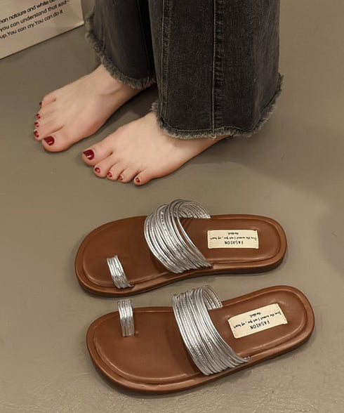 トングサンダル コードストラップサンダル レディース 韓国風フラットサンダル きれいめ夏靴 きらきら可愛い 歩きやすいぺたんこ スリッパサンダルメタリック 美脚靴 87TTMY-013