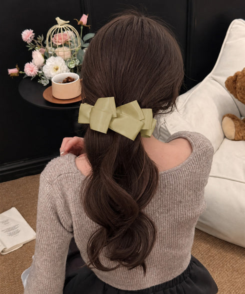 バナナクリップ ビッグリボンヘアクリップ 上品サテンリボンヘアアクセサリー 大人可愛い華やか髪留めバレエコア きれいめまとめ髪大人フェミニンしっかり留まるクリップ 87XIANING-001