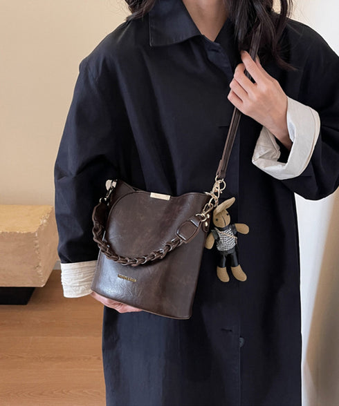 ショルダーバッグロープ編みハンドルバッグ レディース PUレザーバケツバッグチャーム付き こなれ感鞄 韓国風2way斜め掛けバッグ 高見えミニトートバッグレトロ 87XIUFENG-002