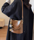 ショルダーバッグロープ編みハンドルバッグ レディース PUレザーバケツバッグチャーム付き こなれ感鞄 韓国風2way斜め掛けバッグ 高見えミニトートバッグレトロ 87XIUFENG-002