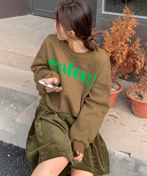 英字ロゴトレーナー裏起毛スウェット韓国風 秋冬ドロップショルダースウェットレディースおしゃれ 暖かいトレーナー長袖ゆったりプルオーバー トップスカジュアルきれいめ 87YIGULI-004