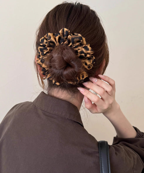 レオパード柄 ボリュームシュシュ 大きめ レディース 大人可愛い ヒョウ柄 ヘアゴム アニマル柄 ヘアアクセサリー おしゃれ ヘアアレンジ 簡単 まとめ髪 韓国風 88CXH-113
