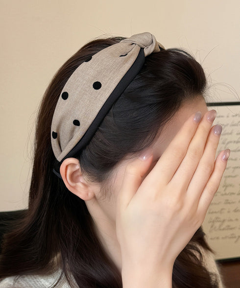 ドット柄 ねじり ワイドカチューシャ小顔 おしゃれ 幅広カチューシャ レディース 大人可愛い ヘアアクセサリー 痛くない 髪飾り シンプル ヘアアレンジ トレンド 88CXH-140