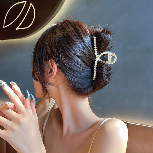 バンスクリップ 韓国風 ヘアクリップ上品 おしゃれ ヘアアクセサリー キラキラ 大人可愛い ヘアアレンジ オルチャン まとめ髪 簡単 髪留め ラインストーン 88CXH-015