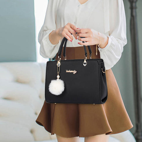 ショルダーバッグ ファーチャーム付き通勤 おしゃれ PUレザー 斜めがけバッグ 高みえ ハンドバッグ オフィスカジュアル 2wayカバン 入学入園式 肩掛けかばん 88CXH-042