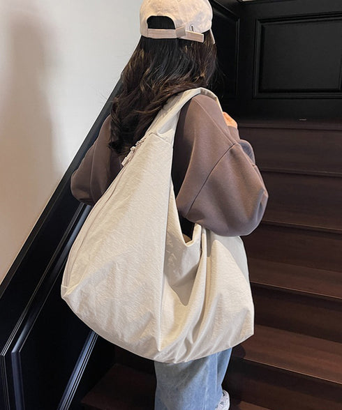 ワンショルダーバッグ大容量 ユニセックス カジュアル ショルダーバッグ レディース かばん 男女兼用 肩掛けカバン 軽い 通学バッグ シンプル ナイロンバッグ旅行 88CXH-095