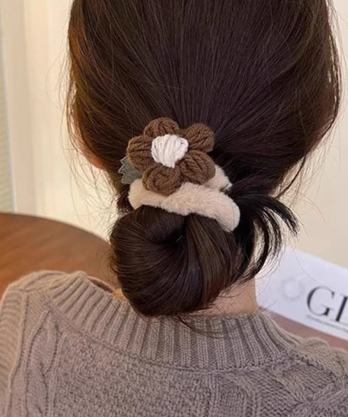 花モチーフ ヘアゴム レディース 秋冬 大人かわいい ニットフラワー付き ヘアアクセサリー おしゃれ まとめ髪 簡単 ヘアアレンジ 韓国風 髪飾り プチプラ女性 88CXH-105