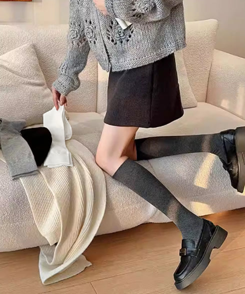 ハイソックス レディース ロングソックス おしゃれ 靴下 美脚 スクールソックス 可愛い カジュアルソックス 伸縮性 トレンド 靴下 秋冬 シンプル 無地ソックス 88CXH-122